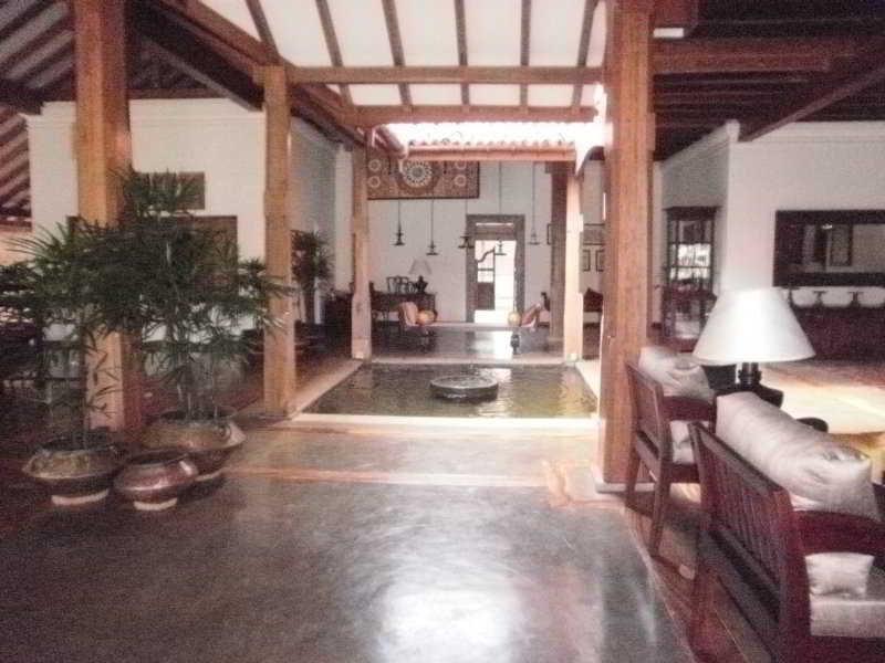 乌加乌拉加拉酒店-阿努拉德普勒 锡吉里亚 外观 照片